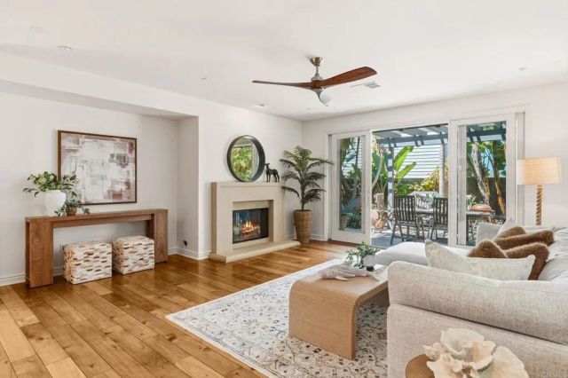 1904 Sheridan Road, Encinitas, CA 92024
