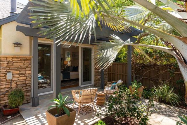 1904 Sheridan Road, Encinitas, CA 92024