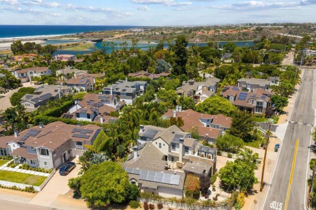 1904 Sheridan Road, Encinitas, CA 92024