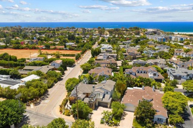 1904 Sheridan Road, Encinitas, CA 92024