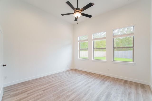 17914 Purple Amaranth, Conroe, TX 77385