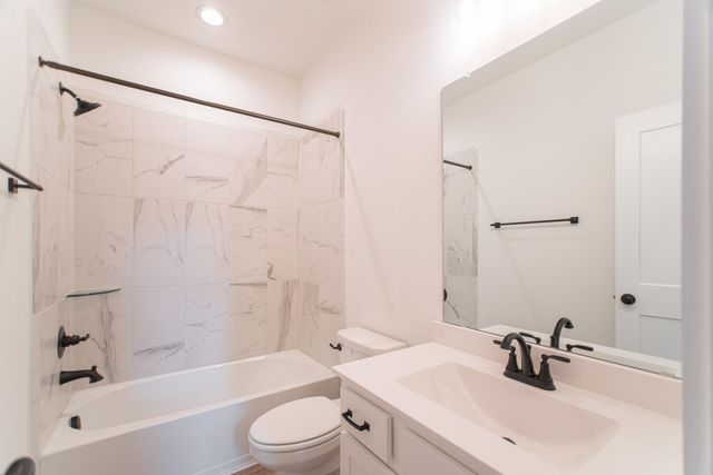 17914 Purple Amaranth, Conroe, TX 77385