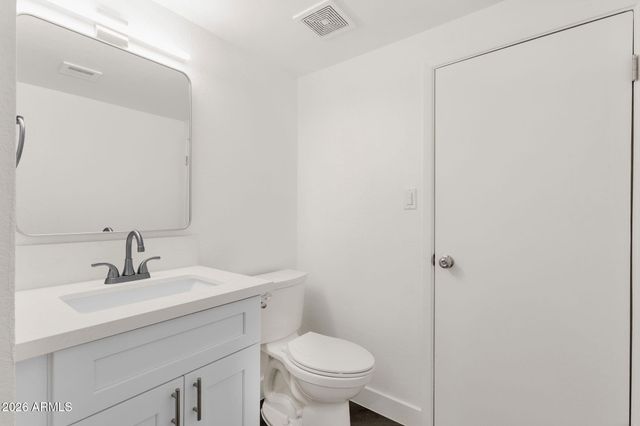 4126 W BOCA RATON Road, Phoenix, AZ 85053