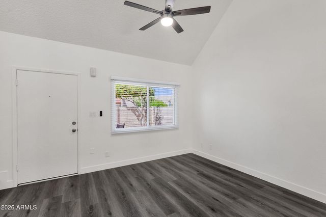 4126 W BOCA RATON Road, Phoenix, AZ 85053