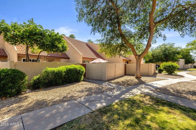 4126 W BOCA RATON Road, Phoenix, AZ 85053