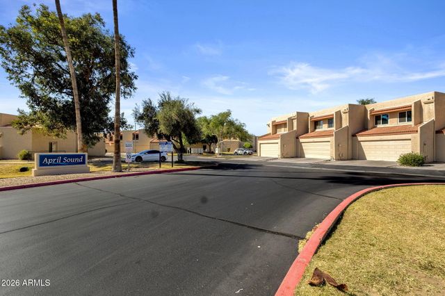 4126 W BOCA RATON Road, Phoenix, AZ 85053