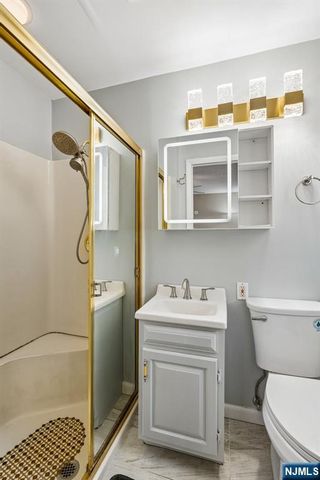201 Rockland Avenue, River Vale, NJ 07675