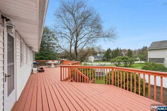 201 Rockland Avenue, River Vale, NJ 07675