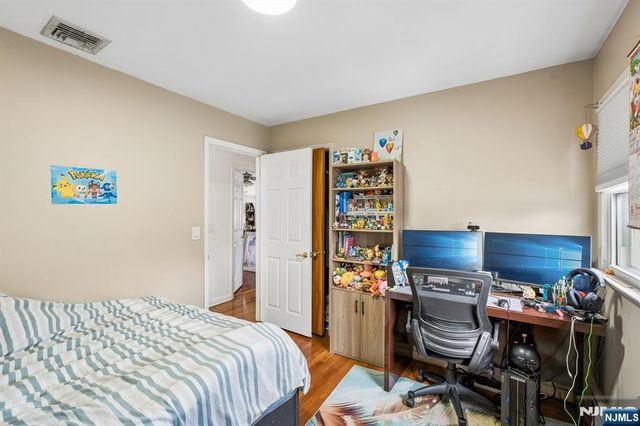 201 Rockland Avenue, River Vale, NJ 07675