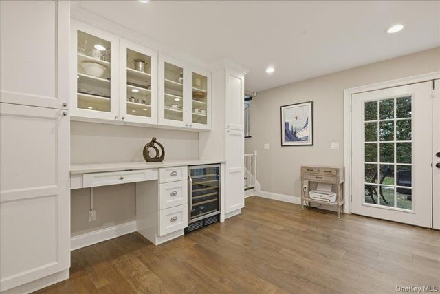 3311 Hewlett Avenue, Merrick, NY 11566