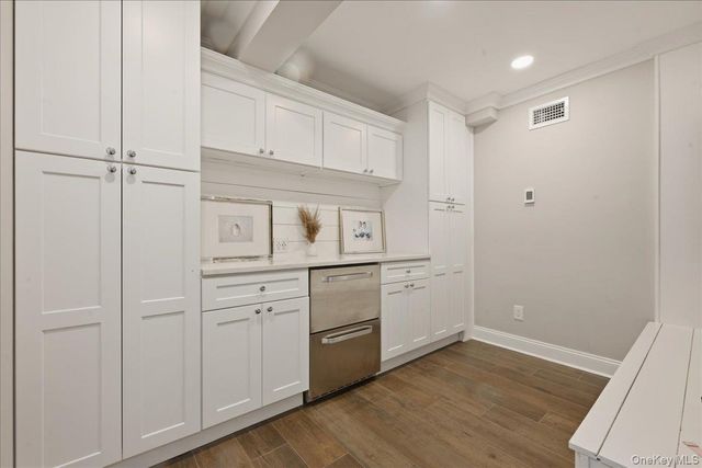 3311 Hewlett Avenue, Merrick, NY 11566