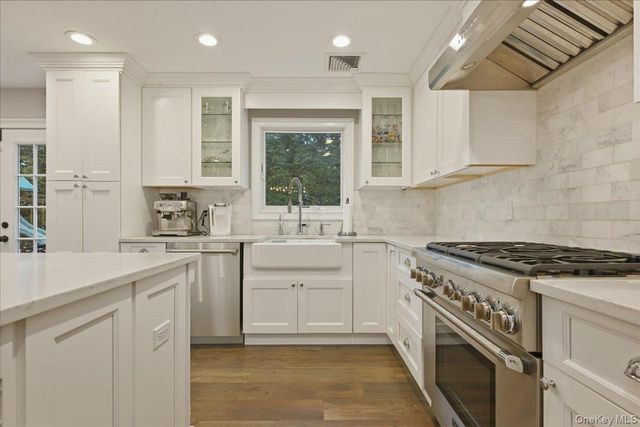 3311 Hewlett Avenue, Merrick, NY 11566