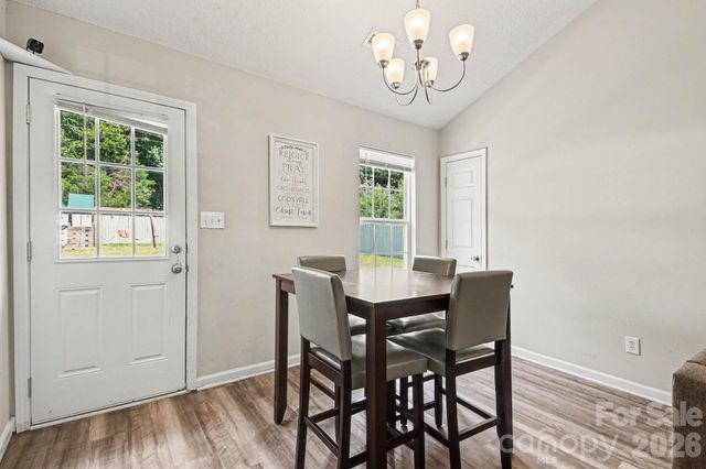 1240 Log Cabin Road, Charlotte, NC 28213