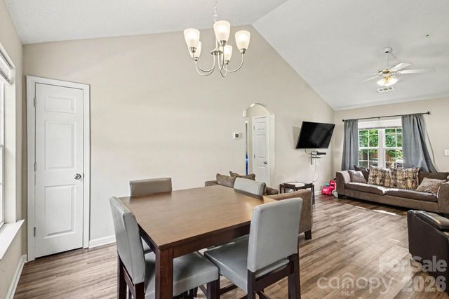 1240 Log Cabin Road, Charlotte, NC 28213