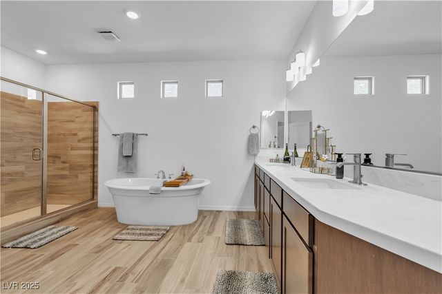 7296 Grace Estate Avenue, Las Vegas, NV 89113