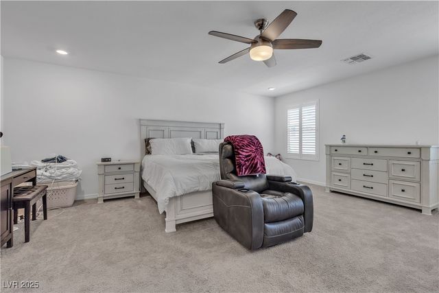 7296 Grace Estate Avenue, Las Vegas, NV 89113