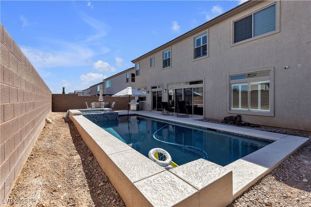 7296 Grace Estate Avenue, Las Vegas, NV 89113