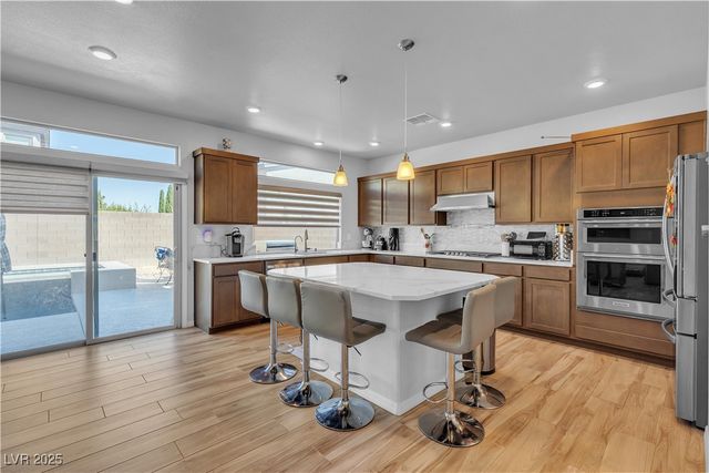 7296 Grace Estate Avenue, Las Vegas, NV 89113