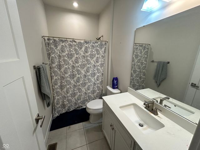 298 Larimar Drive, Whiteland, IN 46184