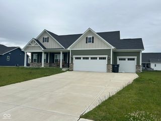 298 Larimar Drive, Whiteland, IN 46184