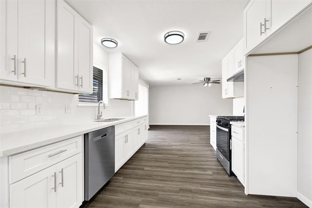 5910 Verdome Lane, Houston, TX 77092