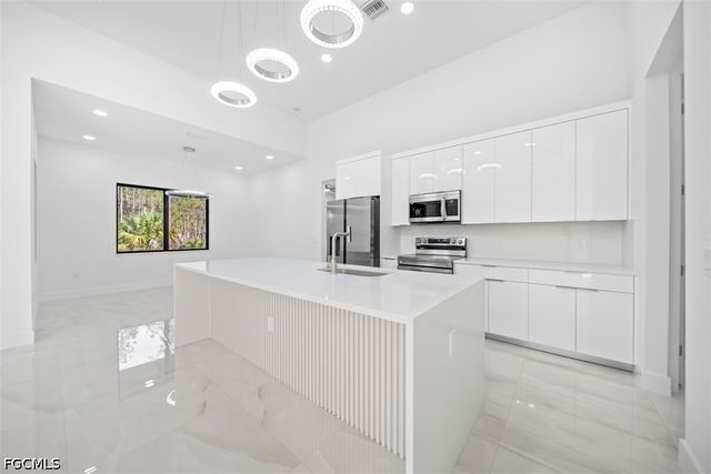 809 Magnolia AVE, Lehigh Acres, FL 33972