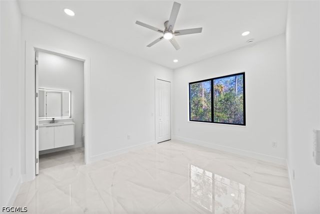 809 Magnolia AVE, Lehigh Acres, FL 33972
