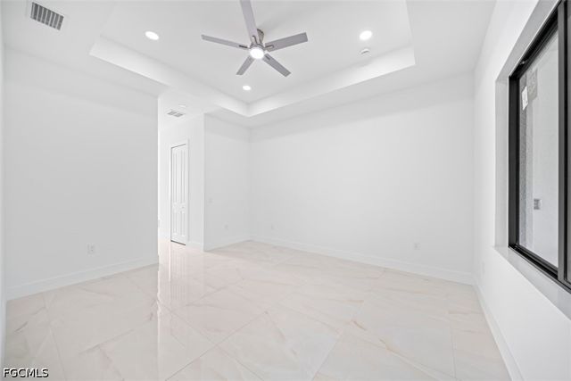 809 Magnolia AVE, Lehigh Acres, FL 33972