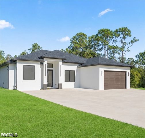 809 Magnolia AVE, Lehigh Acres, FL 33972