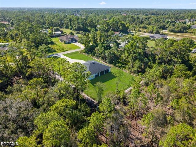 809 Magnolia AVE, Lehigh Acres, FL 33972