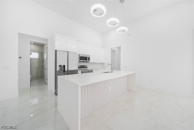 809 Magnolia AVE, Lehigh Acres, FL 33972