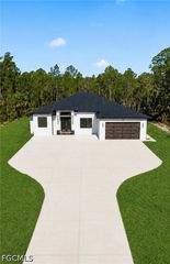 809 Magnolia AVE, Lehigh Acres, FL 33972