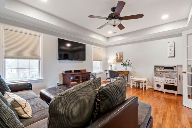 2848 Kaye Dr, Thompsons Station, TN 37179