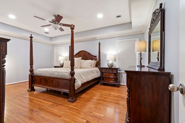 2848 Kaye Dr, Thompsons Station, TN 37179