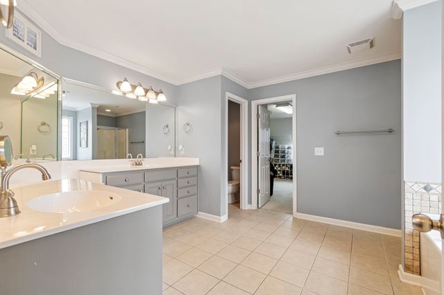 2848 Kaye Dr, Thompsons Station, TN 37179