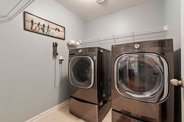 2848 Kaye Dr, Thompsons Station, TN 37179