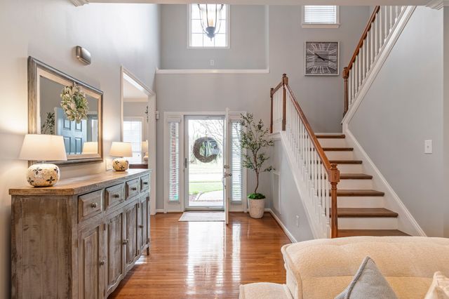 2848 Kaye Dr, Thompsons Station, TN 37179
