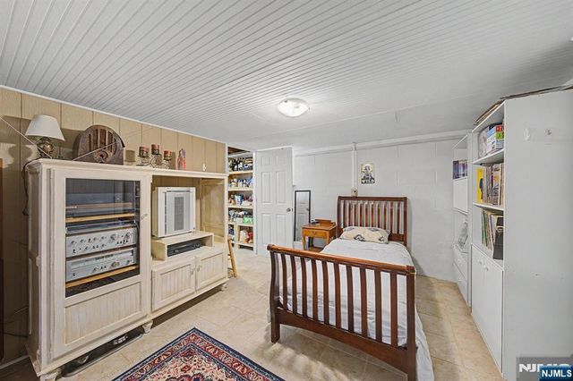 714 5th Street, Carlstadt, NJ 07072