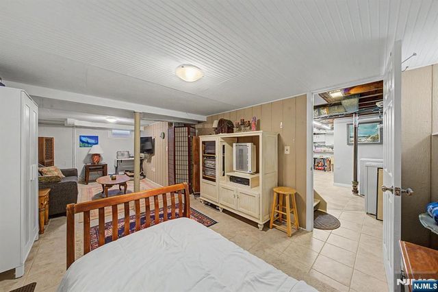 714 5th Street, Carlstadt, NJ 07072