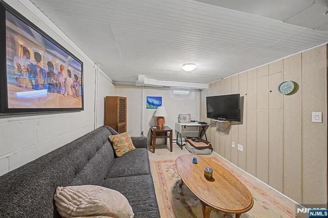 714 5th Street, Carlstadt, NJ 07072