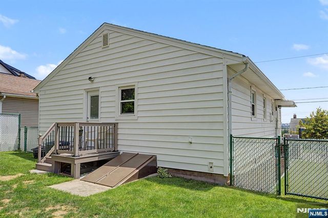 714 5th Street, Carlstadt, NJ 07072