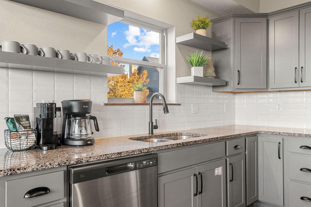 270 Indian Summer Lane 736, Branson, MO 65616