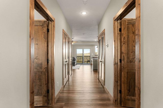 270 Indian Summer Lane 736, Branson, MO 65616