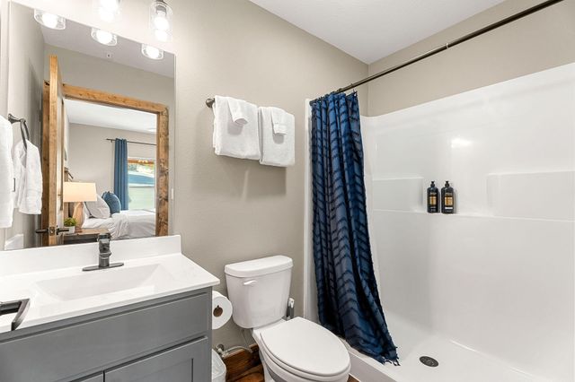 270 Indian Summer Lane 736, Branson, MO 65616