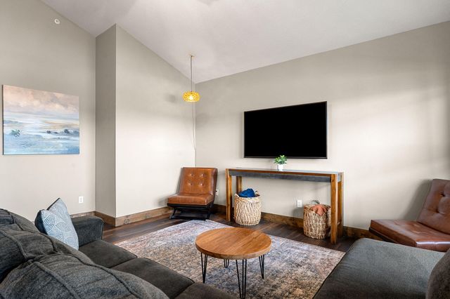 270 Indian Summer Lane 736, Branson, MO 65616