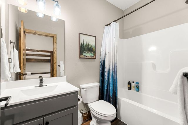 270 Indian Summer Lane 736, Branson, MO 65616