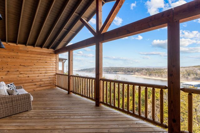 270 Indian Summer Lane 736, Branson, MO 65616