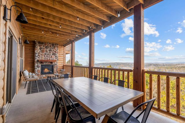 270 Indian Summer Lane 736, Branson, MO 65616