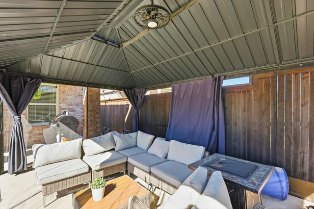 3934 Dickinson Avenue, Celina, TX 76227