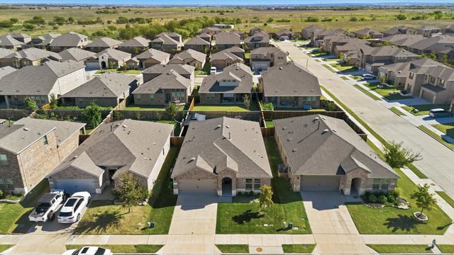 3934 Dickinson Avenue, Celina, TX 76227